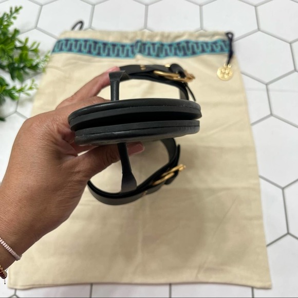 Tory Burch Marsden Flat Thong Sandal 7 black with gold buckle. - Picture 3 of 8